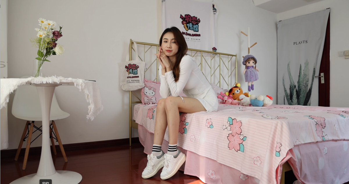 性感白袜美女-美足馆