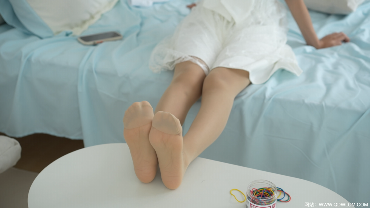 图片[6]-白丝诱惑惩罚脚底-美足馆