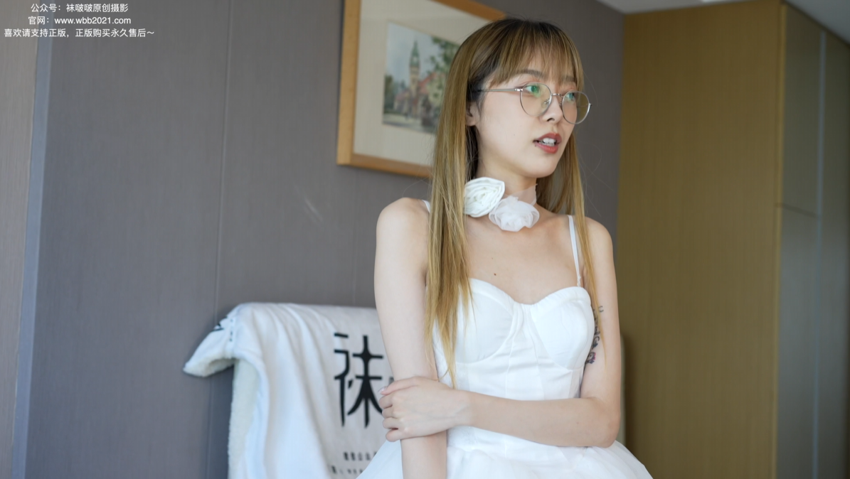 稚予高跟鞋、肉丝婚纱小礼裙-美足馆